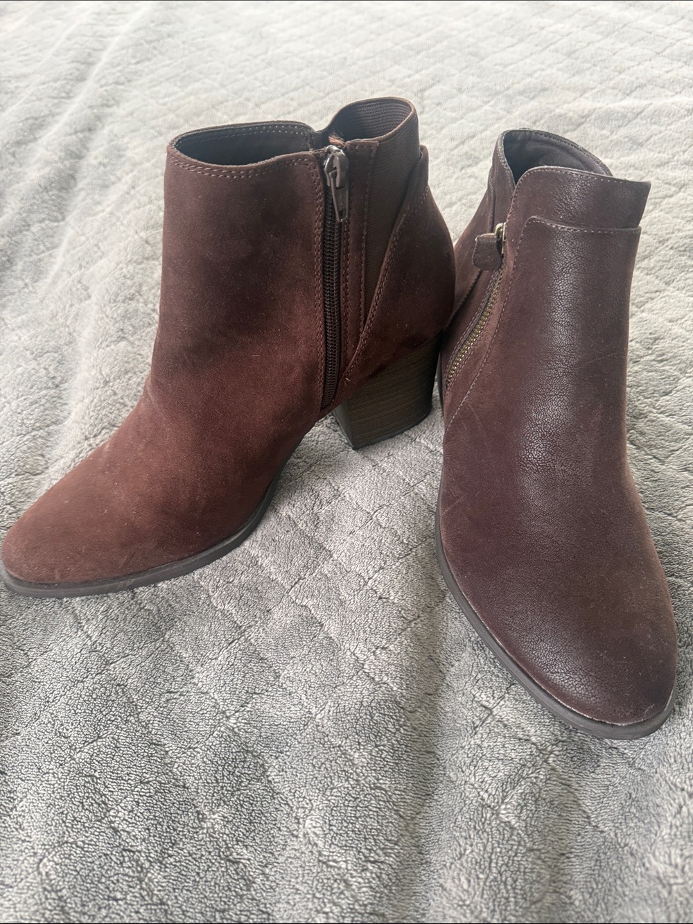 Lauren Conrad Women's Brown Suede Ankle Booties with Zip Siz10